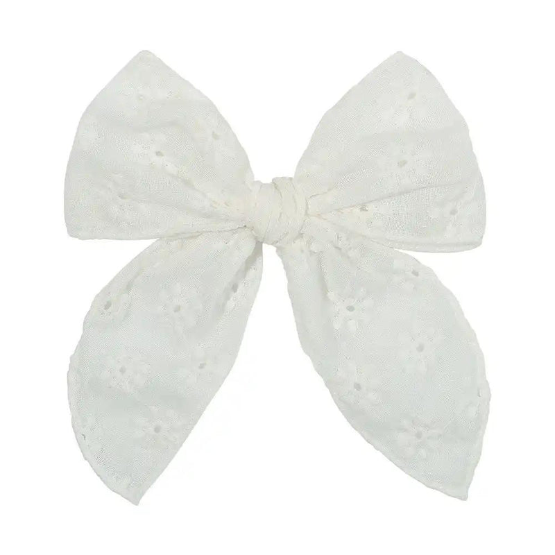 Daisy Fable Bow / WhiteLittle Blush Daisy