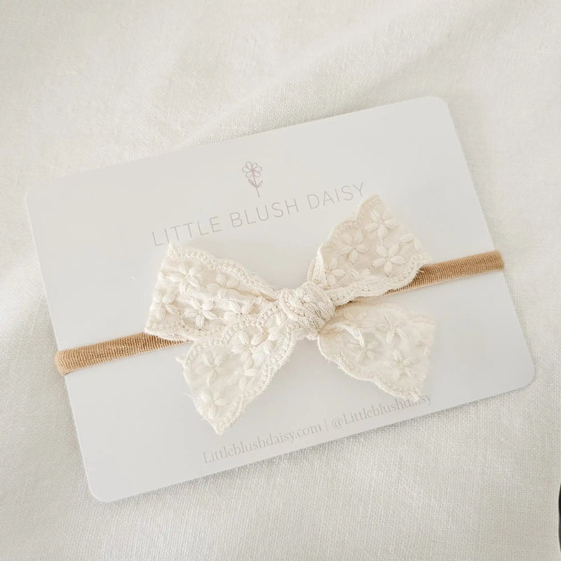 Cream DitsyLittle Blush DaisyBow | Cream Ditsy