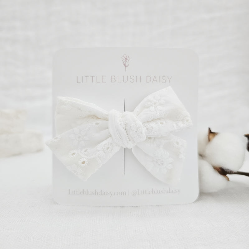 White blossom bow 