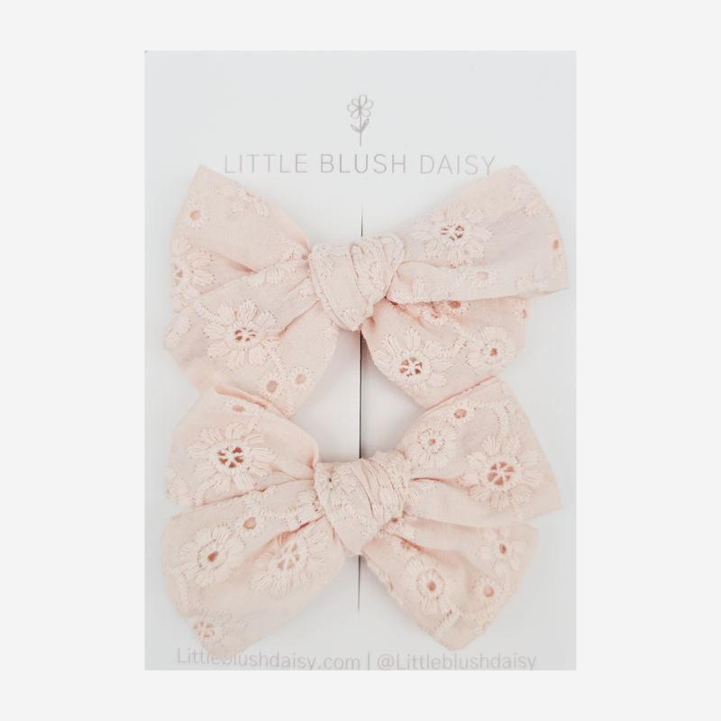 Bow Pigtail | Peony